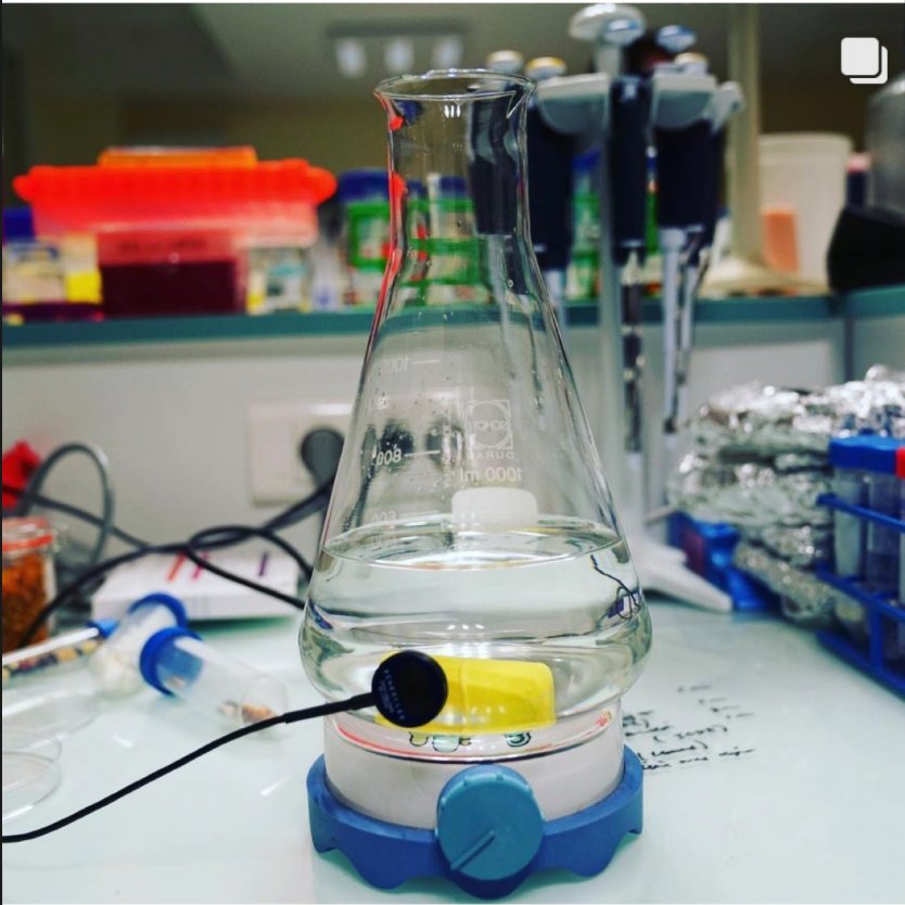 Scientific laboratory equipment